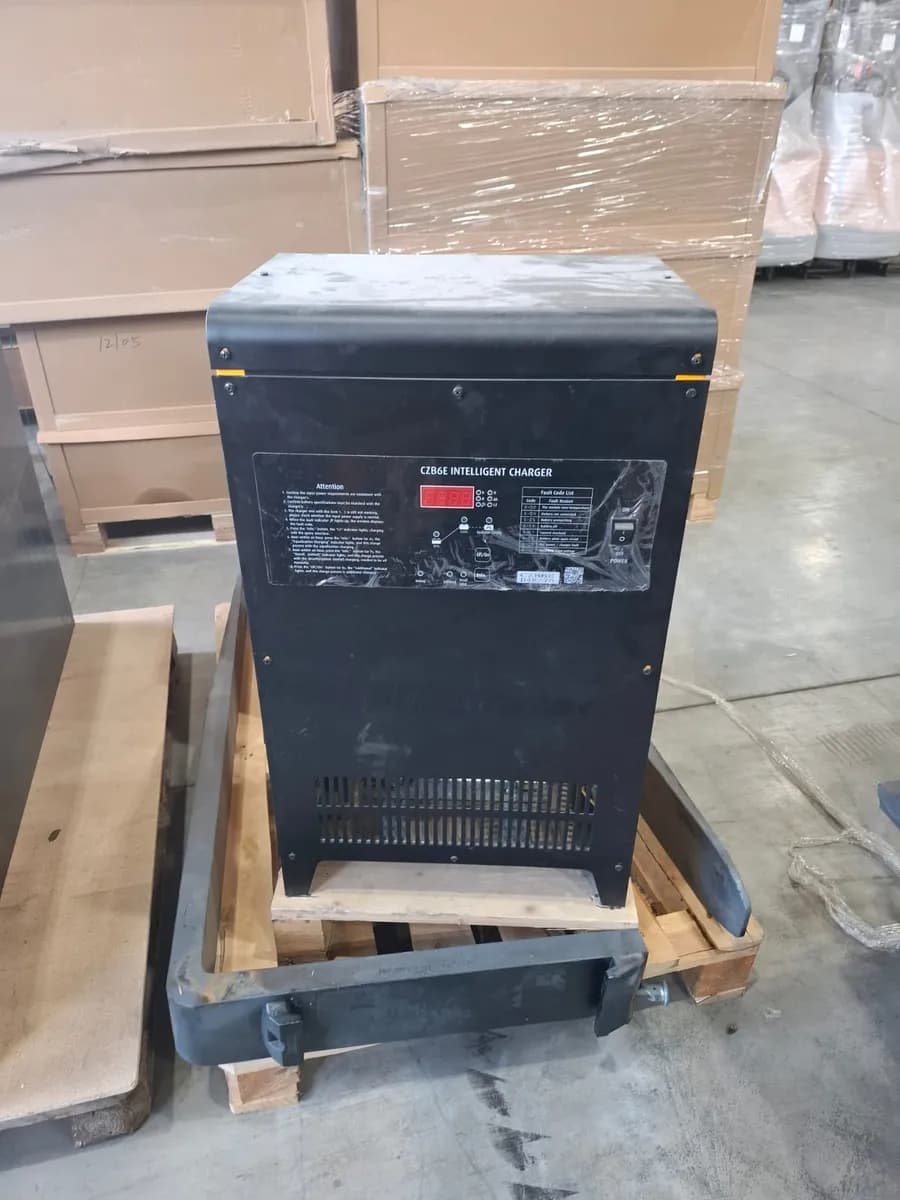 Зарядное устройство для ричтраков CQD20-D 48V/70A (430-560Ah), TOR Industries, Ричтраки