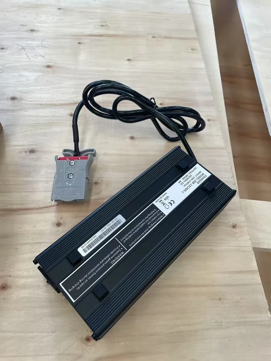 Зарядное устройство для тележек CBD20W-II 48/5A (Charger), TOR Industries, Запчасти для складской техники