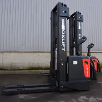 Самоходные штабелеры OXLIFT PS 1536 OXLIFT PS 1536, OXLIFT, Штабелёры самоходные